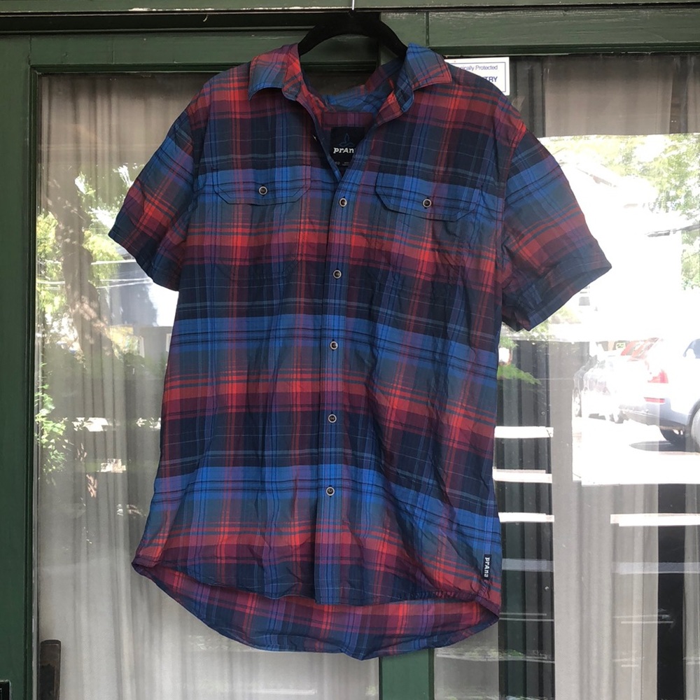 Men’s Prana button up